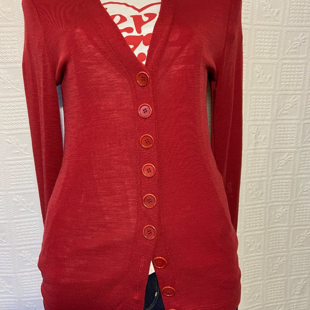 Country Road 100 % merino wool ,deep red ,gently preloved ,medium (12) cardigan - Picture 5 of 10